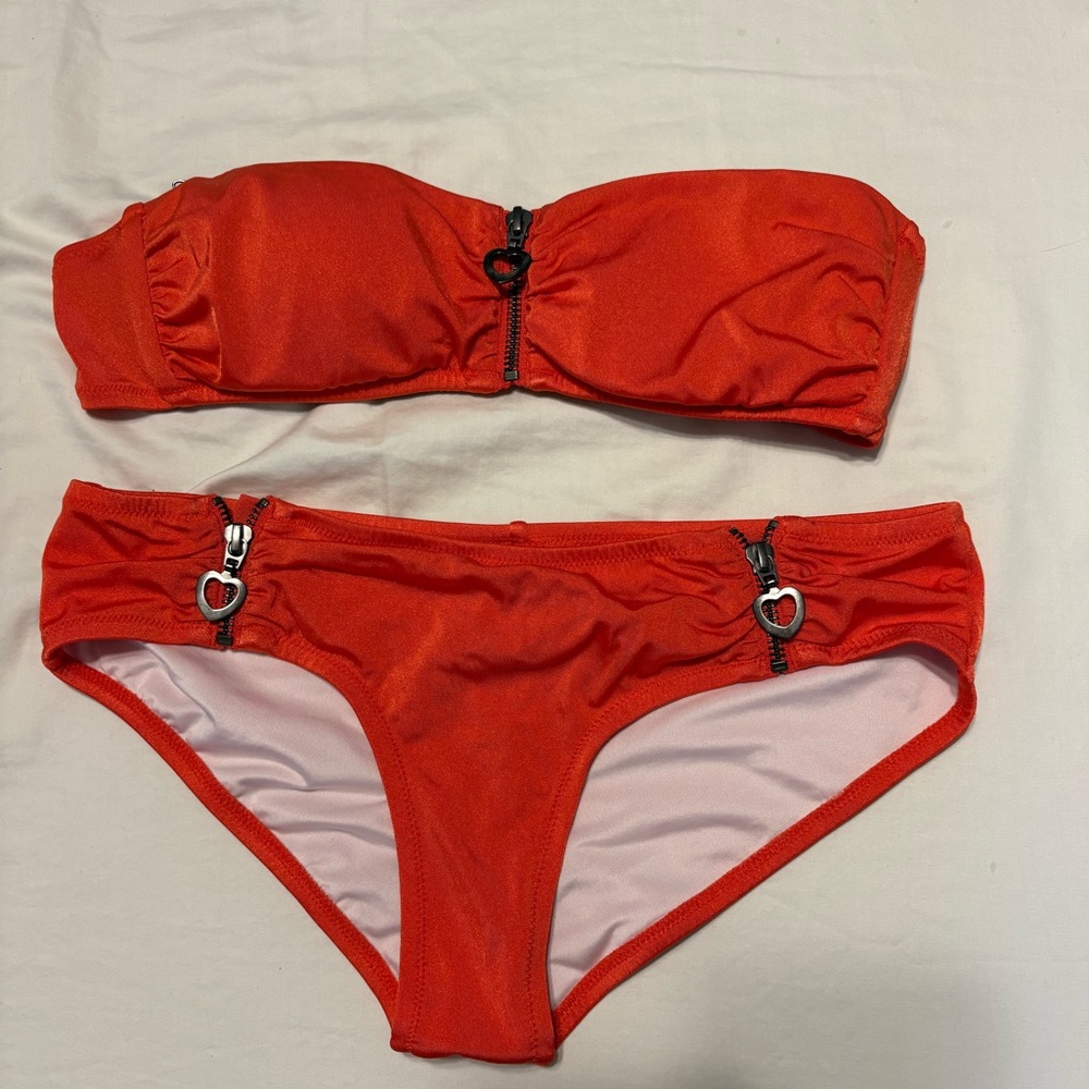 Victoria's Secret Bikini Set - Picture 6 of 6